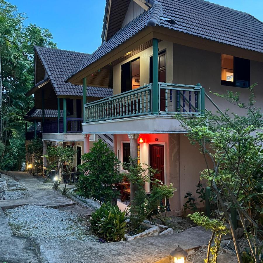Kata Villa Merit Hill Bungalows Karon Exteriér fotografie