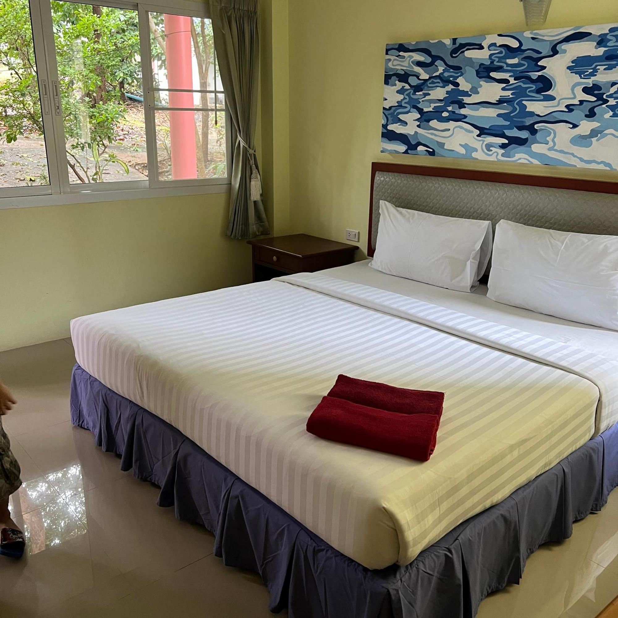 Kata Villa Merit Hill Bungalows Karon Exteriér fotografie