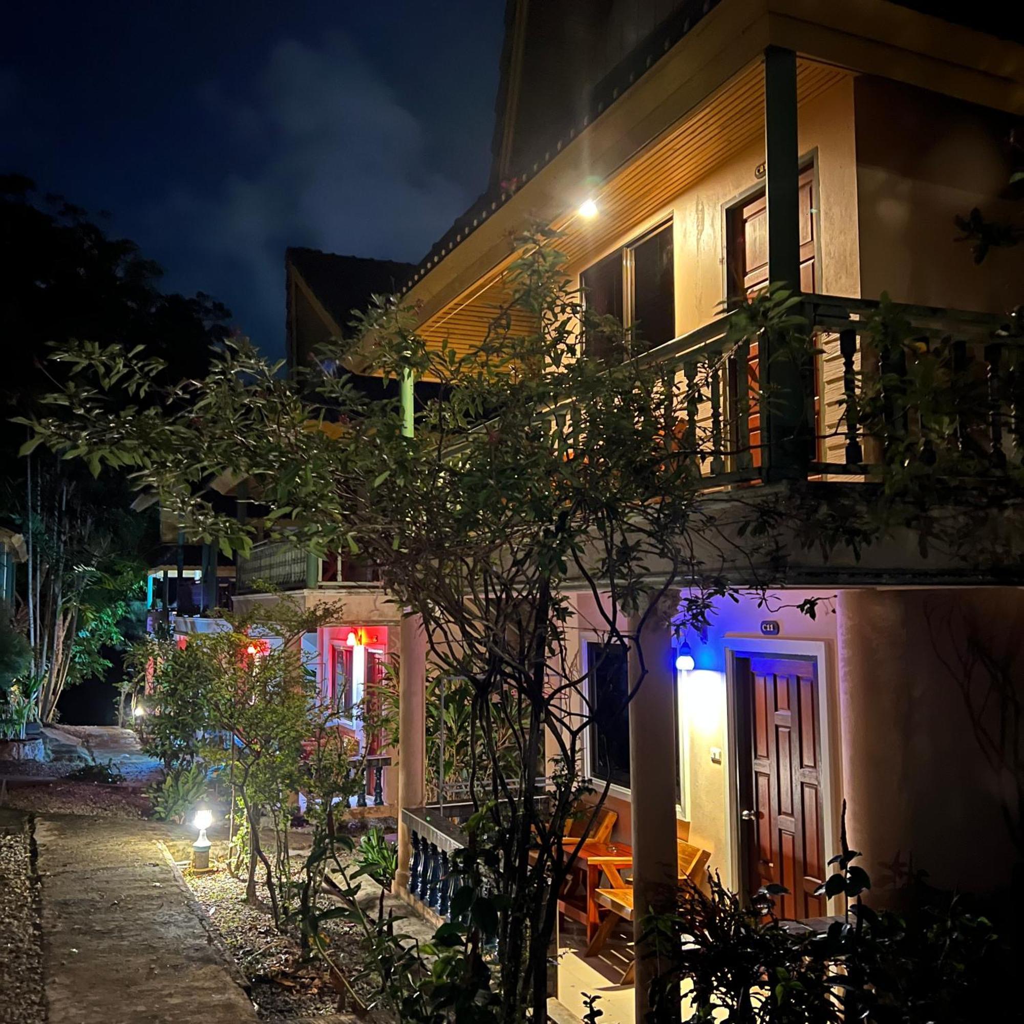 Kata Villa Merit Hill Bungalows Karon Exteriér fotografie